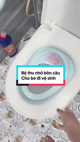 Tập cho bé đi vệ sinh dễ dàng - sạch sẽ #dodungchobe  #xuhuong #tiktokviral #reviewdochobe #taplamme #menuoicon #bethunhoboncau #nhuavietnhat 