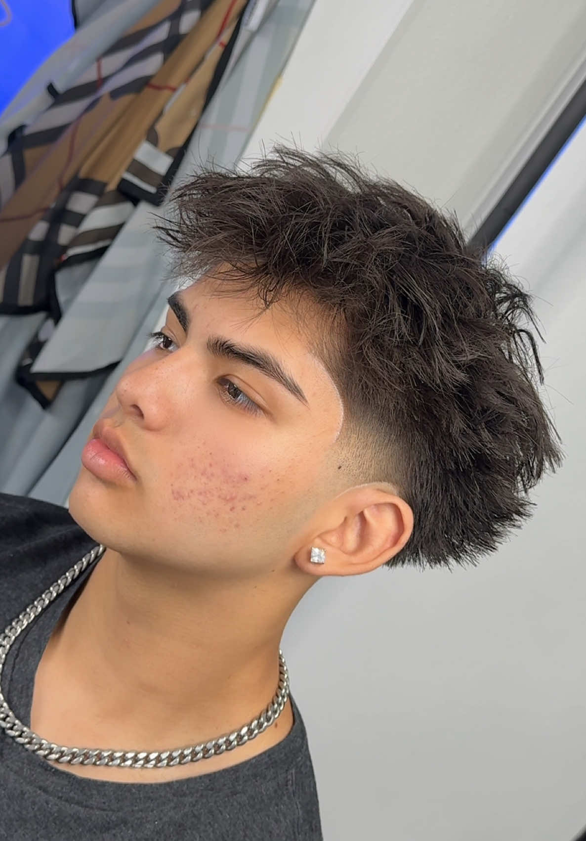 Was this worth 86 chat 💬lmk  📍EVERETT - SEATTLE WA,🔗click the link  in my bio to book with me! @Based Bodyworks  #everettbarber #seattlebarber #bellinghambarber #tacomabarber #lowtaperfade #transformation #blowouttaper #texture #fringe #foryoupage #typ #haircut #menshair #mensgrooming #barbertransformation