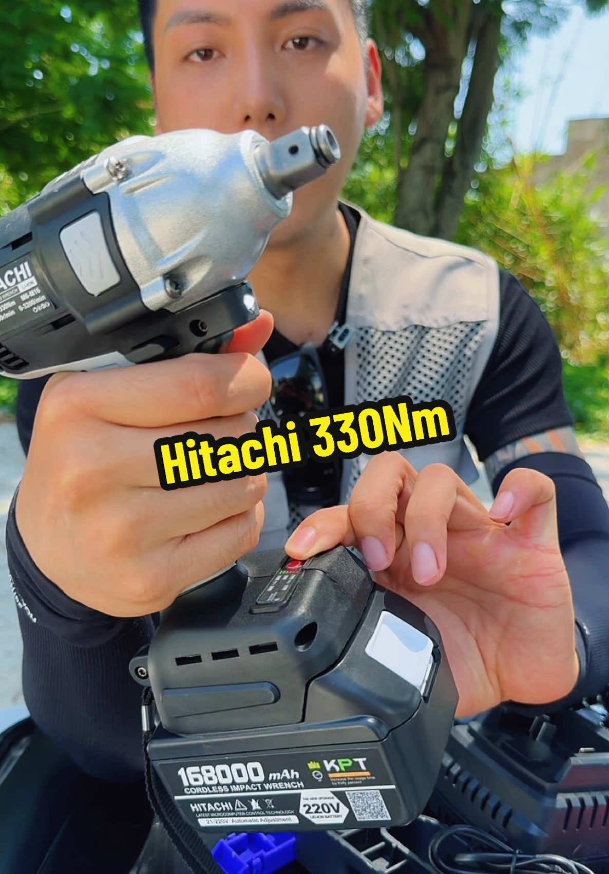 Máy siết bulong Hitachi quốc dân #maysietbulong #maykhoanpin #cuongkhomaysi 