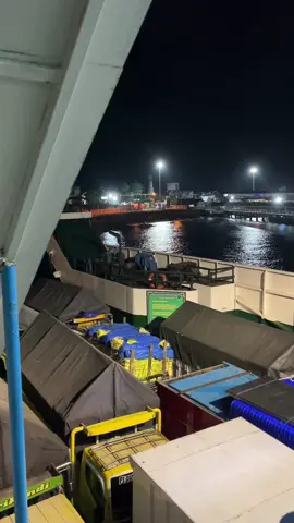 Likaliku jadi laki-laki 💪#fyp #supir #truk #drivermuda #xyzbca #kapal #gilimanuk 