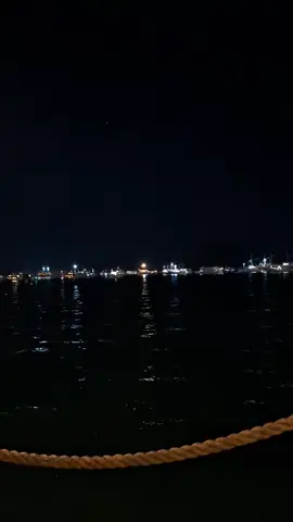 laut+malam= #tenang  #labuanbajo #nttpride🏝🔥 #fyppppppppppppppppppppppp #dermaga 