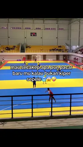 #futsal #futsalplayer #futsalindonesia #futsalskills #futsalprofissional #futsalindo #futsalasik #mainfutsal #4u #xyzbca #lewatberanda #masukberandafyp #semogafyp #kiperfutsal #fyppppppppppppppppppppppp 