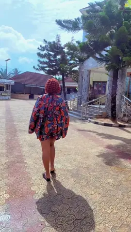 Ankara two piece in its glory  #ankaragown #bestseller #tiktok #anambratailor #fyppppppppppppppppppppppp #shortgown #snatched #luxury #fashion 