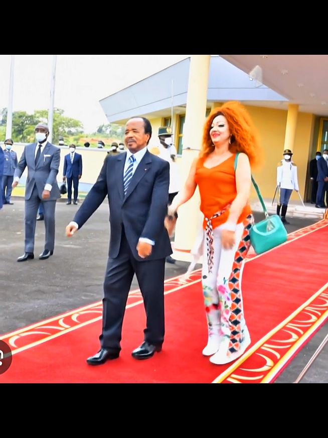 quand paul biya ce rappel que les  élections de cette année c'est toujours pour lui #paul #paulbiya #chantabiya #election #politique #humour #pourtoi 