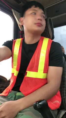 Thay vì cố gắng vá lại. Có lẽ chúng ta nên chấp nhận những mạnh vỡ 🥲🥲#láimaybietlaixe #lailopkhongcanthay 