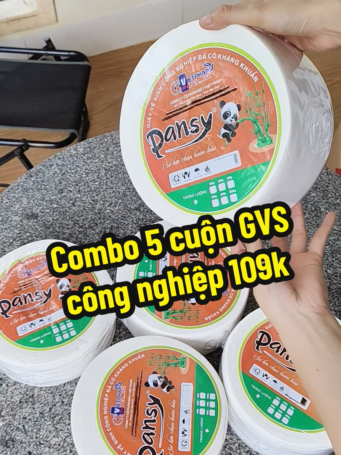 Combo 5 cuộn GVS công nghiệp cuộn lớn 500gr, giấy 3 lớp dai mềm mịn thấm nước tốt  #nhikhenhnek #review #giayrut #giaycuon #giayvesinh 