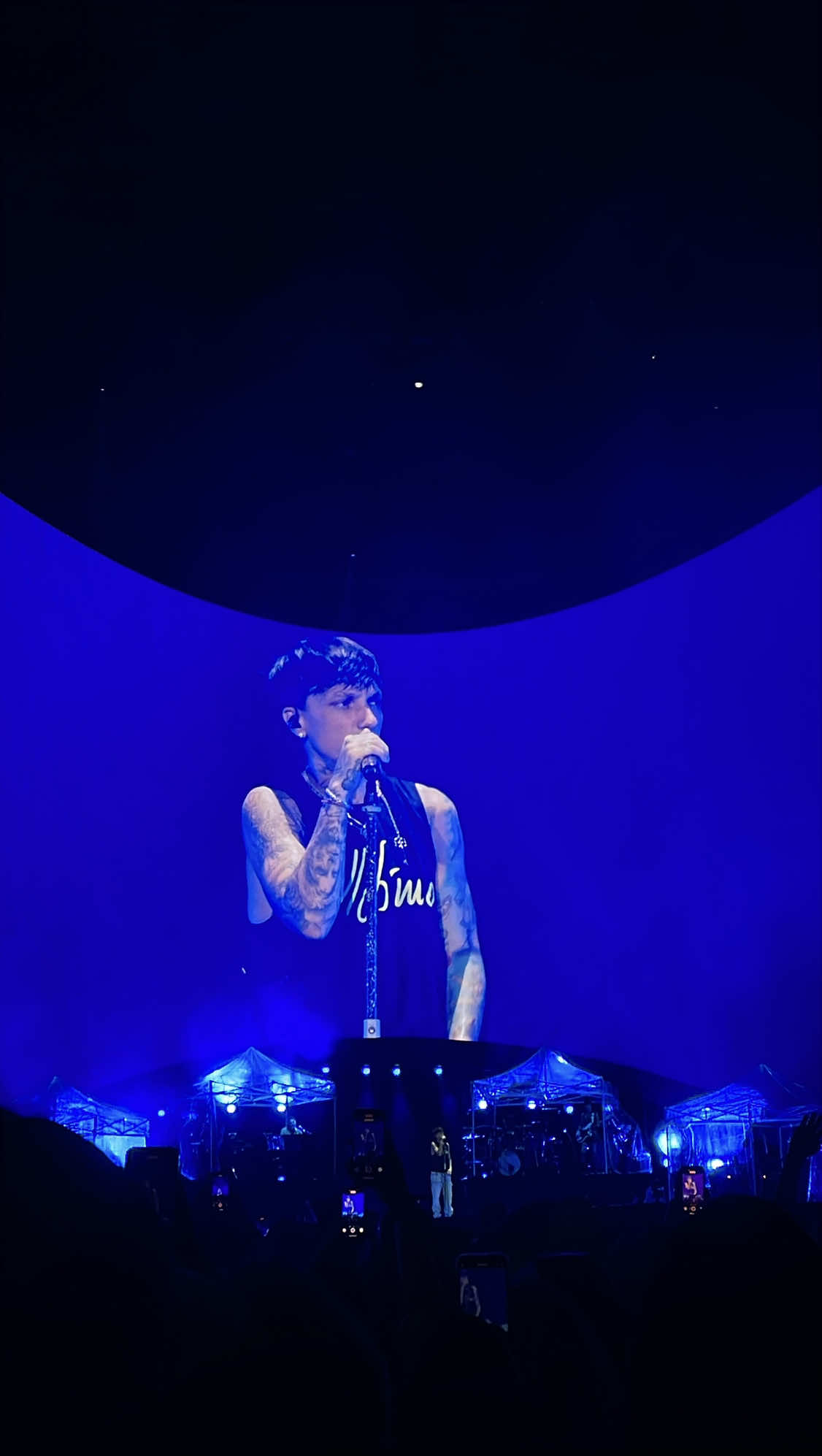 #22settembre @Ultimo NON SCRIVERÒ LA MUSICA,MA VITA DELLA GENTE 🖤