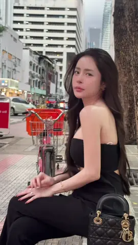 พี่สาวจีนที่จริงใจปะนิ😝 #น้องครีม #ครีมคนที่สวยสวย #อวดแฟน @ครีมคนที่สวยสวย 