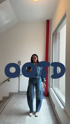 This fit is sponsored by early-2000s nostalgia. #twoseasedit #OOTD #denimondenim #styledbyleen #stylistfit #fashiontok #denimdiaries #doubledenim #canadiantuxedo #styleedit #outfitcheck #pinterestfit #fyp #foryoupage