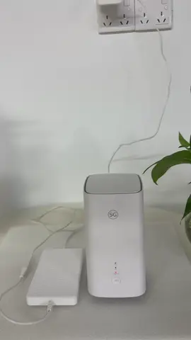 ZK902 + Huawei H155-381 Router Keep your internet alive during blackouts — effortlessly. Pair the WOYUM ZK902 UPS backup power supply with your Huawei H155-381 router, and enjoy uninterrupted WiFi even when the power goes out. ✔️ 12V 1A output — perfect match for the H155-381 ✔️ Built-in 10000mAh lithium battery for extended runtime ✔️ 0ms switchover — no drop in signal, no reboot ✔️ Plug-and-play with standard DC interface ✔️ Compact, silent, and ideal for home or office use Stay connected, stay secure — no more WiFi interruptions. Perfect for remote work, video calls, smart homes & 4G/5G CPE setups. 📦 Available for wholesale & OEM. 📩 Contact us to become a distributor or reseller today!