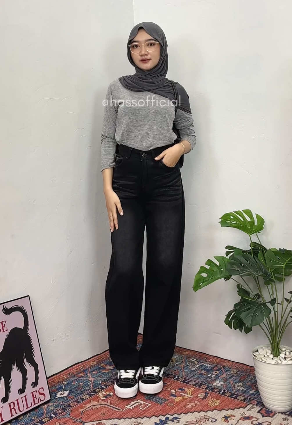 Rekomendasi celana baggy loose jeans highwaist hitam whisker 🦋 #baggyjeans #loosejeans #jeanshighwaist 