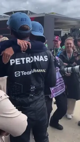 I love how George treats Carmen 🥺  📸: Pinterest  #f1 #formula1 #formulaone #georgerussell #gr63 #mercedes #f1wags #wagsf1 #carmenmundt #fyp #foryou #foryoupage #viral 