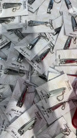 #souvenir #guntingkuku #murah #souvenirpernikahan 