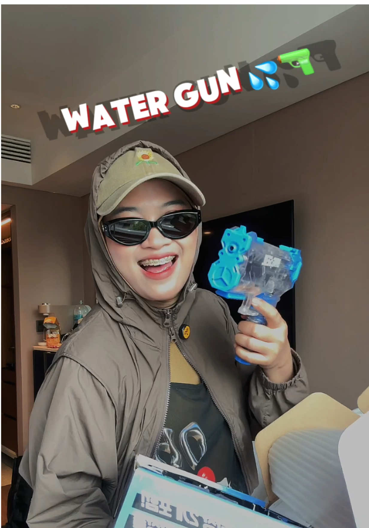 MAU KE WATERBOMB FESTIVAL di KOREA?? 😱💦 ini barang2 yang wajib dibawa!!!! HWAAAAA GASABARRR ketemu IDOL SIAPA AJA YAA???! 🤩 - #KVibeFesta #imagineyourkorea #WaterbombFestival2025 #Waterbomb2025 #CebumTraveling #TikTokIndonesia 