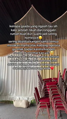 apalagi kalo hati lagi sensitif perasaannya, langsung nangis sesegukan inget semua masa masa dirumah dimanja, bangun siang, gapernah diomelin🥺 hidup lebih lama ya mah pa🥺❤️  #fyp #nikah #setelahmenikah #homesick #kangenorangtua #ikutsuami 