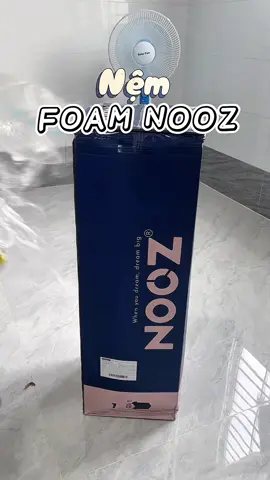 Nệm nở phồng ra trong tíc tắc luôn #nemfoam #nooz #nemhutchankhong #fyp 