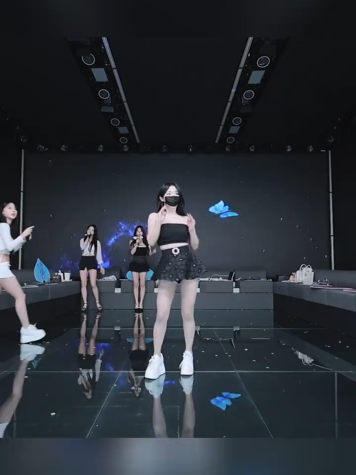 Korean Panda Live 🔊🩷🎥🫦👻 #pandalive #jinricp #koreanlive #fancam #dance #직캠 #댄스 #커버댄스 #kpop #korean #topfan 🎥