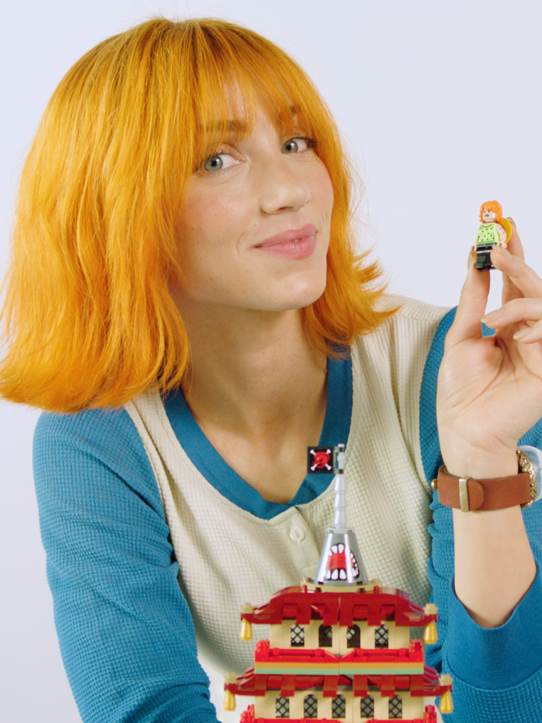 Nami knows a real treasure when she sees one! 🤩 Emily explores the Battle at Arlong Park LEGO set with all its gritty detail and a feature you’ll want to try for yourself!