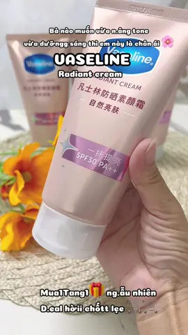 D.eal hờii chốtt lẹe nha mấy bà 💥💥 #Vaseline #VaselineVelvet #hoptaccungunilever #duongthe  #duongtrangda #duongtrangbody 