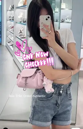 Chiếccc túi đa zi nănggg C n K 🎀🤍. Xứnggg đág đc chốtt đơ n  ah 🥰 #Unboxing #authentic #cnk #viral #fypシ #xuhuong #túicharlesandkeith #túicnk 