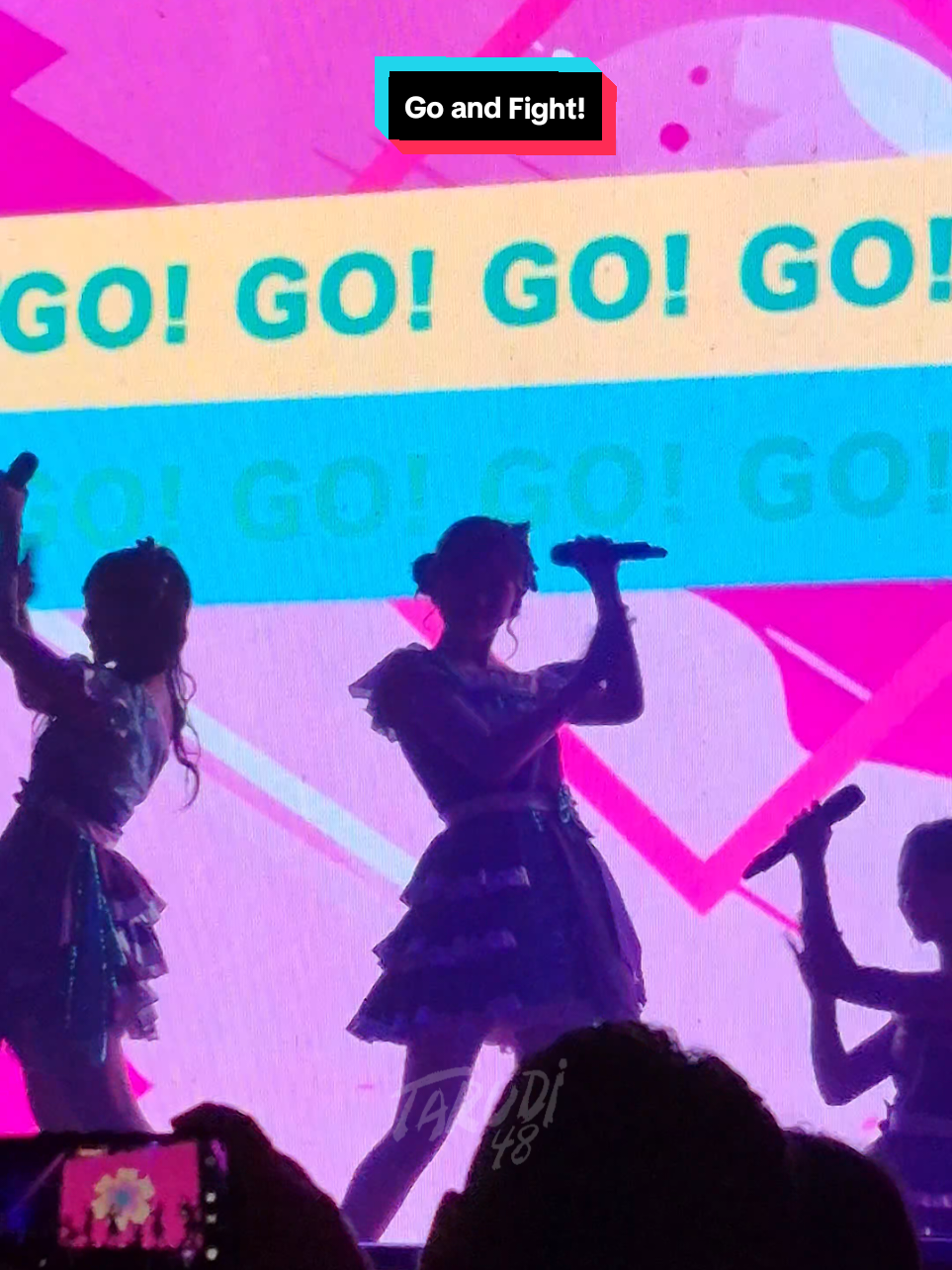 Gracie Alya Fiony JKT48 Fancam - Go and Fight! JKT48 All In Tour 2025 Solo #ALLINTOUR2025SOLO #jkt48 #jkt48fans #jkt48video #fancams #graciejkt48 #alyajkt48 #fionyjkt48 @gracieluvid_ @alamandaina @symfiony @graciejkt48 @alyajkt48 @fionyjkt48 @jkt48.official 