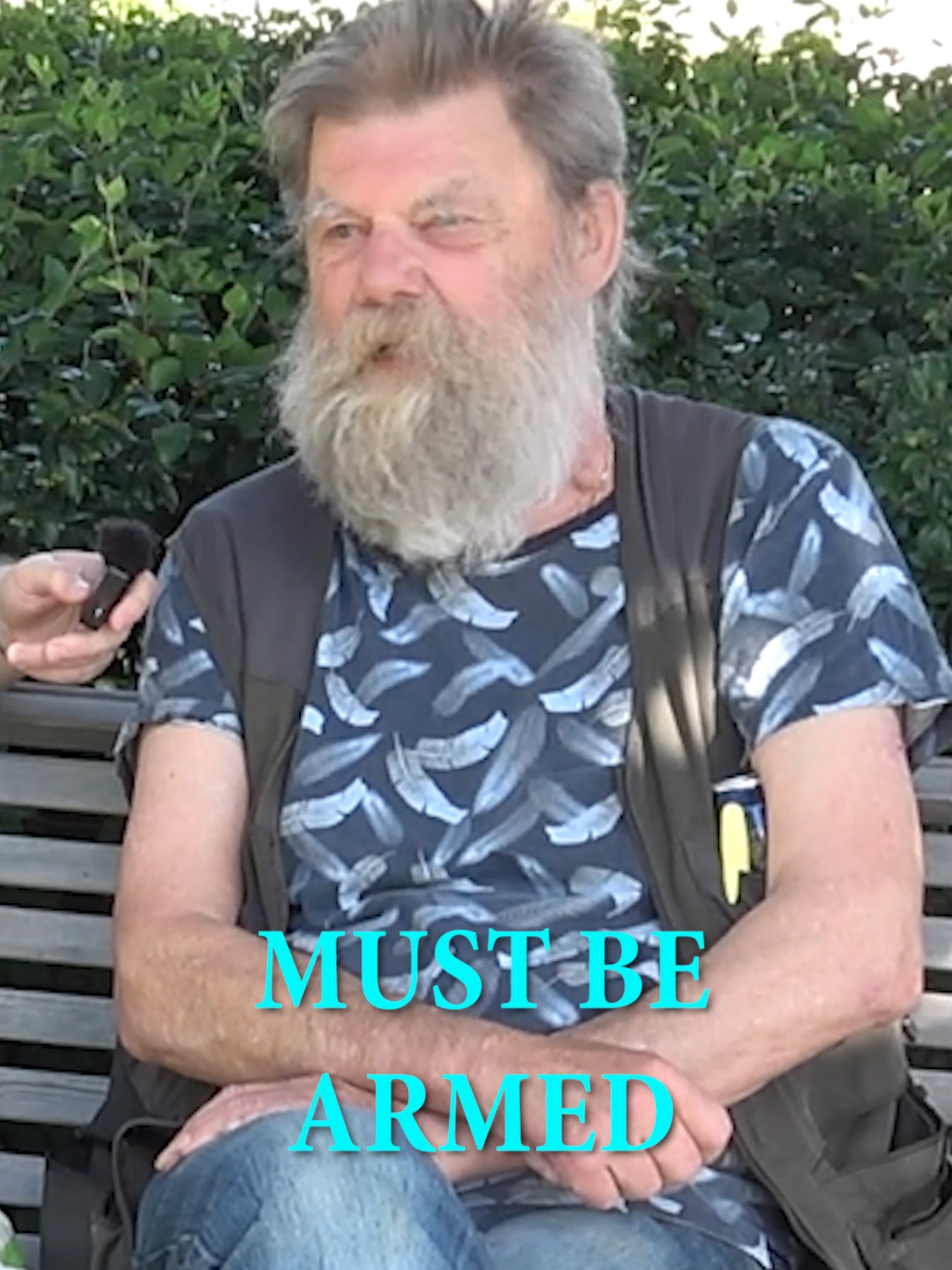 GO IN AND FOLLOW FOR MORE VIDEOS! #roligt #interview #funnytiktok #svenskhumor #alcohol #beer