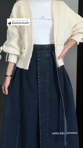 Membalas @Indah Tya asli secantik ini dong cardigannya😍🫶🏻💜#cardiganrajut #knit #fyp #rok #rokjeans #outfitideas #outfitkoreanstyle 