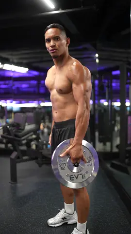 Plate workout 3 rounds 10 reps each 1 min rest #plateworkout #fitfam #workout #gym 