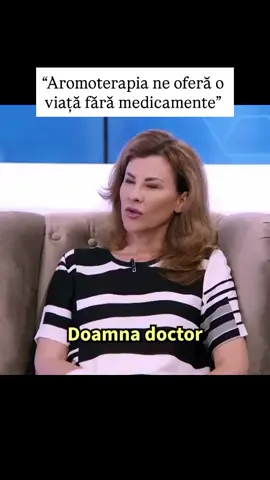 Te-ai întrebat vreodată...  De ce atâția oameni se tem de natură? De plante, de uleiuri, de tot ceea ce Dumnezeu a creat pentru a ne hrăni, vindeca și susține în mod blând…  Și în același timp, se simt în „siguranță” atunci când oferă pastile copiilor, încă de la cele mai fragede vârste, fără să citească etichetele, fără să pună întrebări? Cum de am ajuns să ne fie frică de remedii naturale și să avem încredere oarbă în produse sintetice, despre care auzim tot mai des că sunt create să mascheze simptomele, nu să vindece?  Cum de am ajuns să ignorăm faptul că multe dintre ele afectează ficatul, intestinul, sistemul nervos sau hormonal, fără ca măcar să ne oprim o clipă și să ne întrebăm: Oare pe termen lung ce fac în corpul meu și în corpul copilului meu? Tot mai mulți medici integri, terapeuți  se ridică și vorbesc despre puterea vindecătoare a naturii. Despre uleiuri esențiale pure, folosite de secole, care nu distrug, ci susțin echilibrul întregului organism.  Ei nu doar cred în ele. Le-au  trăit efectele. Le folosesc în fiecare zi.  Am creat un ghid cu 133 de Rețete cu Uleiuri Esențiale, ca să ai la îndemână soluții naturale pentru stări emoționale, imunitate, dureri, somn, concentrare și nu numai, să ai soluții naturale pentru diferite nevoi și afecțiuni.  Îl găsești în link-ul din bio. 🌿 Iar dacă simți să ai în casă o farmacie naturală completă, un kit cu uleiuri esențiale pentru cele mai întâlnite afecțiuni și nevoi (de la răceli, dureri și imunitate, până la somn, stres și concentrare), lasă un comentariu cu “kit” și îți trimit toate detaliile. 💚 Natura nu e o amenințare. E cel mai blând și fidel aliat al tău și al familiei tale. Alege conștient. Cu inimă. Cu încredere. #fypp #fyp #uleiuriesentiale #doterra 