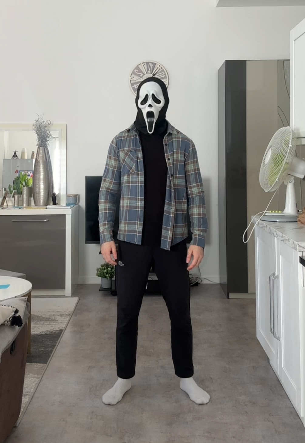 Come on Richie 🕺🏻🔪👻  • • • #scream #scream1 #scream2 #scream3 #scream4 #scream5 #scream6 #scream7 #scream8 #ghostface #ghostfacecult #ghostfacecosplay #ghostfacescream #billyloomis #stumacher #mickeyaltieri #screammovie #cosplay #cosplayer #woodsboro #screamedit #fyp #fyppp #крик #scream1996 #stab #тикток #stabmovie #screamfranchise #slasher #horrormovie #fyoupage #foryp #ai #aidance #invincible #tren #richiekirsch 