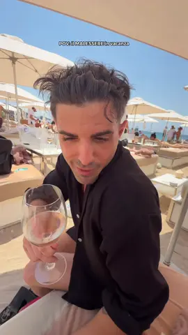 POV: il MALESSERE in vacanza #comicità #perte #neiperte #comedy #videodivertenti #malessere 
