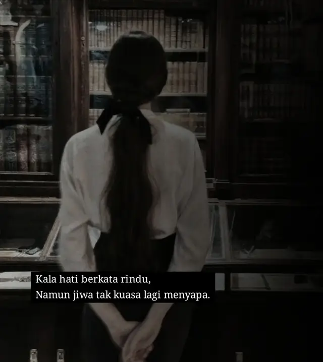 Ketika hati berbisik lirih akan rindu, suara itu nyaris tak terdengar oleh dunia luar. Ada gejolak, denyutan aneh yang mengisyaratkan kehadiranmu dalam benak. Namun, jiwa ini, entah mengapa, terasa lumpuh, tak berdaya untuk sekadar mengulurkan sapa. Ada dinding tak kasat mata yang menjulang tinggi, menghalangi setiap upaya untuk mendekat, untuk sekadar bertanya 