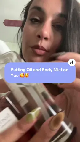Now we smell great bestie. Let’s go get our bikinis on 🥰 #asmr #fyp #asmrpersonalattention #asmrperfume #asmrtapping #fastaggressiveasmr #asmrtouching 