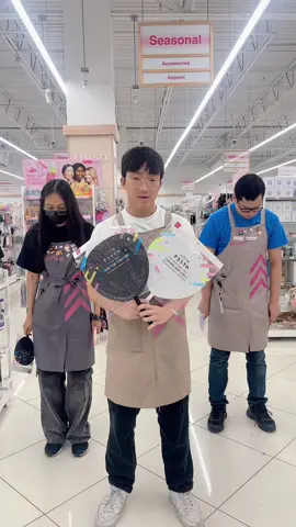 🎶✨The Daiso Fans ✨ 🎶 Our daiso fans gotta keep cool during the summer heat so come through and get your fans today! 😤 #daisofortworth #daiso #daisoftw #fans #handfan #Summer #sajaboys #kpopdemonhunters 