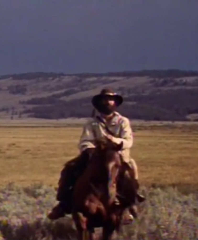 🌲 #usa #america #yosemitenationalpark #california #beauty #nature #architecture #europe #evropa #evrope #europa #fyp #foryou #foryoupage #foru #forupage #foryuo #foryuopage#american #makemefamous #makemeviral #viral #edit #1980s #1990s #1960s #1965 #1920s #1800s #naturetiktok #film #mountains #culture #americantiktok #usatiktok #rawmilk #trending #traditionalism #niche #aesthetic #envriomentalism #philosophy #documentary #cowboys #animals #targetaudience 