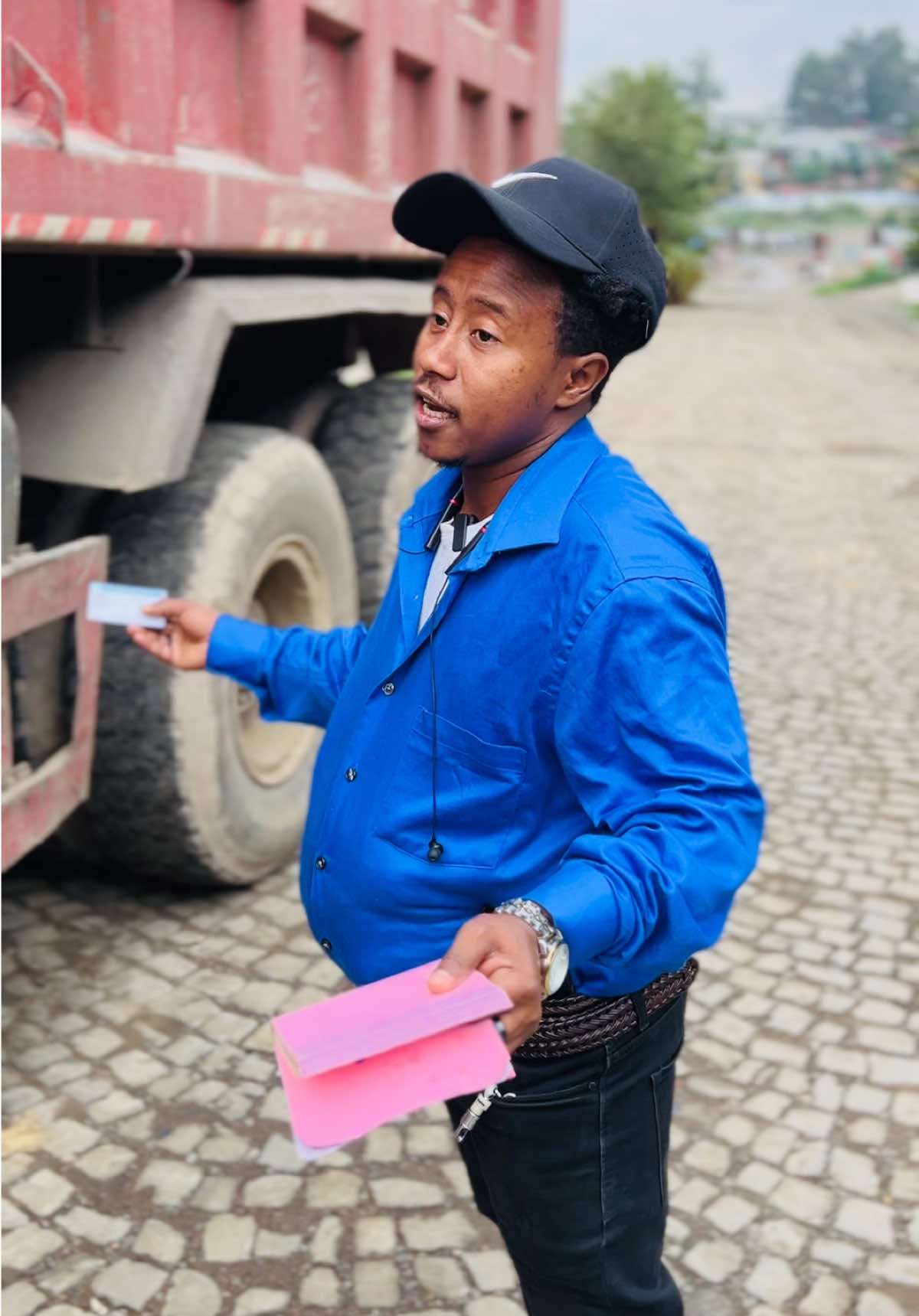 #ኮሜዲያን #ኮሜዲ #ኮሜዲናቀልድ #ኢትዮጵያ_ለዘለዓለም_ትኑር🇪🇹🇪🇹🇪🇹 #fyp #wediferkas #samferkas #ኢትዮጵያንቲክቶክ#viral #parodyking #ቀልድ😂 #aselefech #tiktok #viral #አሲቂኝ #comedy #funny@hiwotlifegaming @dagilicious @abdfurniture11 @Semir 
