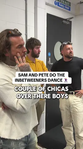 Pete’s strictly moves coming in handy #stayingrelevantpodcast #stayingrelevant #petewicks #samthompson #jamesbuckley #inbetweeners #jay @Samthompsonuk @jamesbuckley 