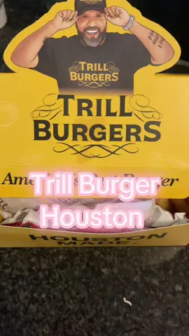 This vegan burger is 🔥 #vegan 🍔 #trill #houston 