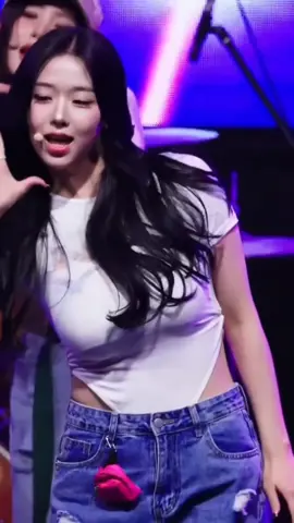 Kim Chaeyeon #tripleS #트리플에스 #kimchaeyeon #kgirlsfun  #chaeyeontriples #AreYouAlive #fancam #fancamskpop #triplesarmpit #kpopfyp #fyp #foryou 