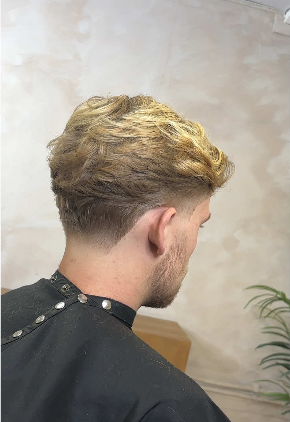 Your sign to get a taper  ————————————— #menshair #taper #foryou 