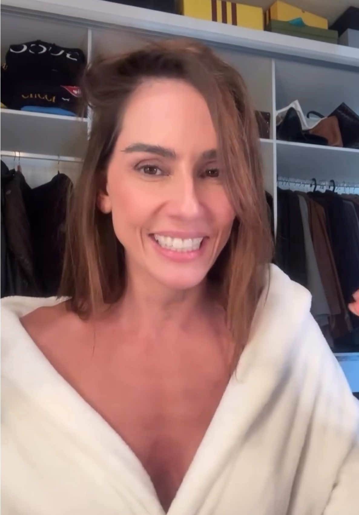 Sobre maternidade… ❤️ #fy #fyp #4u #foryou #foryoupage #fypシ゚ #reflexão #reflexões #pensamentos #dedesecco #deborahsecco 