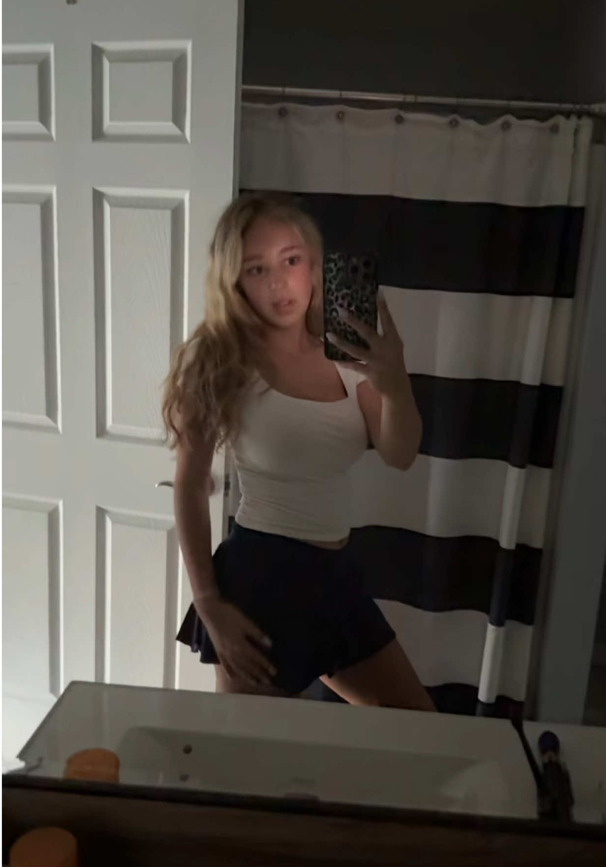 Matching the curtain