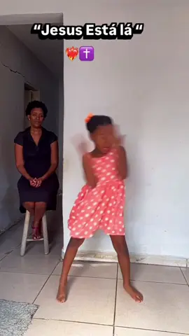 Deus sempre estará lá 🙌🏾🙌🏾 . . . #dancaprofetica #deus_no_controle #adoracion #brasil🇧🇷 #coreografa #angola🇦🇴 #tik_tok #viral #deus #tiktokviral #amor #inspiration #motivation 