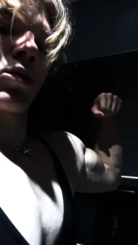 Inzer stringers are a cheat code | workout progress #inzeradvancedesigns #stringers #workoutprogress #GymTok #viralvideo #fyp 