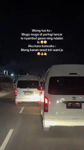 Jam e mepet 😂 #abdidolantransport #koetelponakuotw💨💨 #hiacejogja #hiaceindonesia #hiacecommuter #fyp 