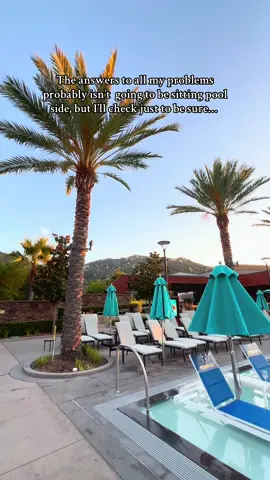 Pool side is where you’ll find me 🍹☀️🌊 Resort therapy is the best ☀️  #poolside #poolparty #pooltime #summervibes #summervlog 
