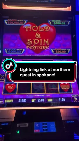 Didn’t  get to record most of our videos here because they said that we can’t do that so instead later in the night we went over to the Spokane tribe Casino and they let us record without any issue! @@Northern Quest Resort & Casino##lightening##lightninglink##casino##casinocouple18##casinocouples##slot##WA##casinofun