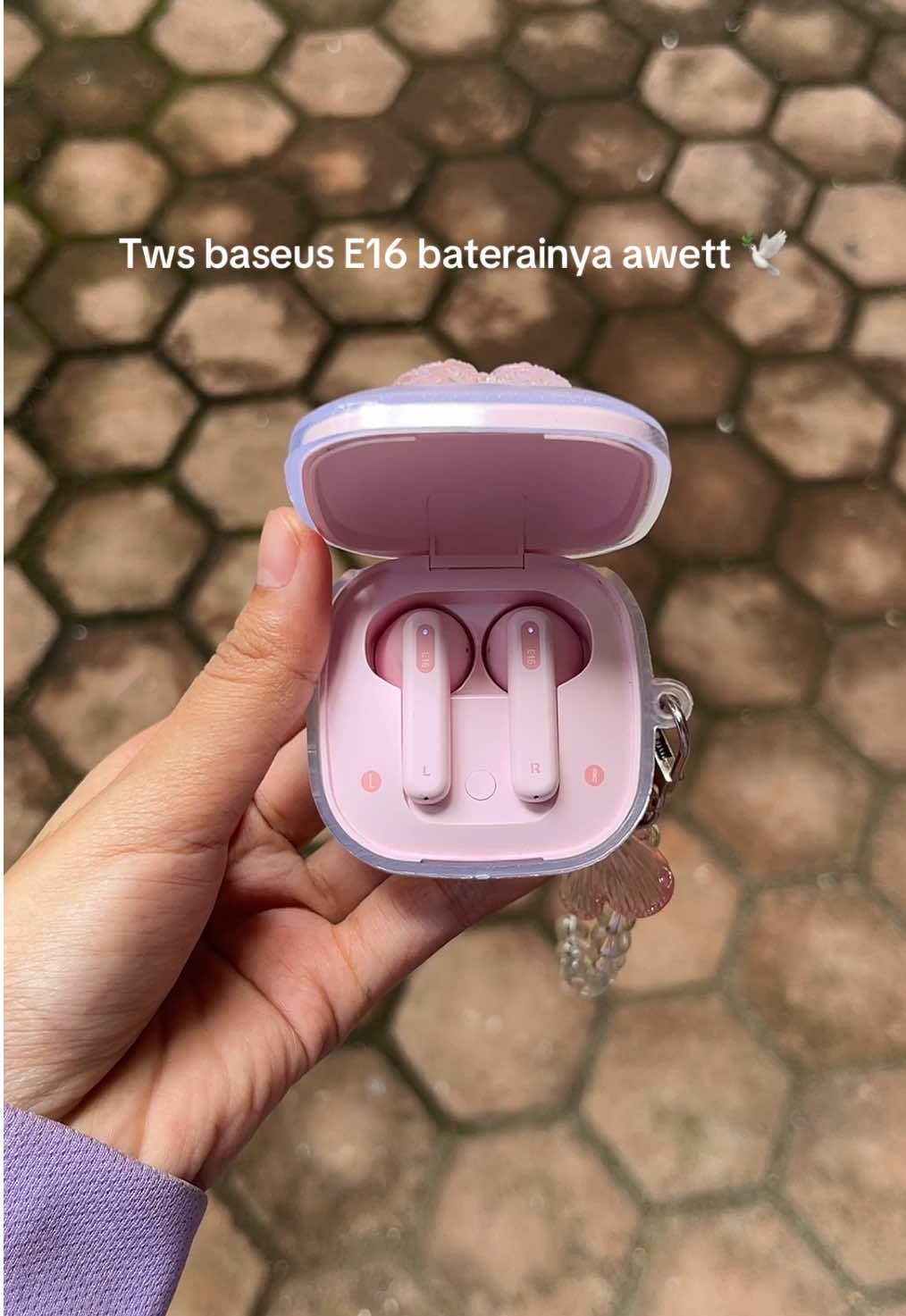 Baterai awett, suara jernih 🤍🤍 #twsbaseus #baseusindonesia #baseus #baseuse16 #twsmurah #twsbluetooth 