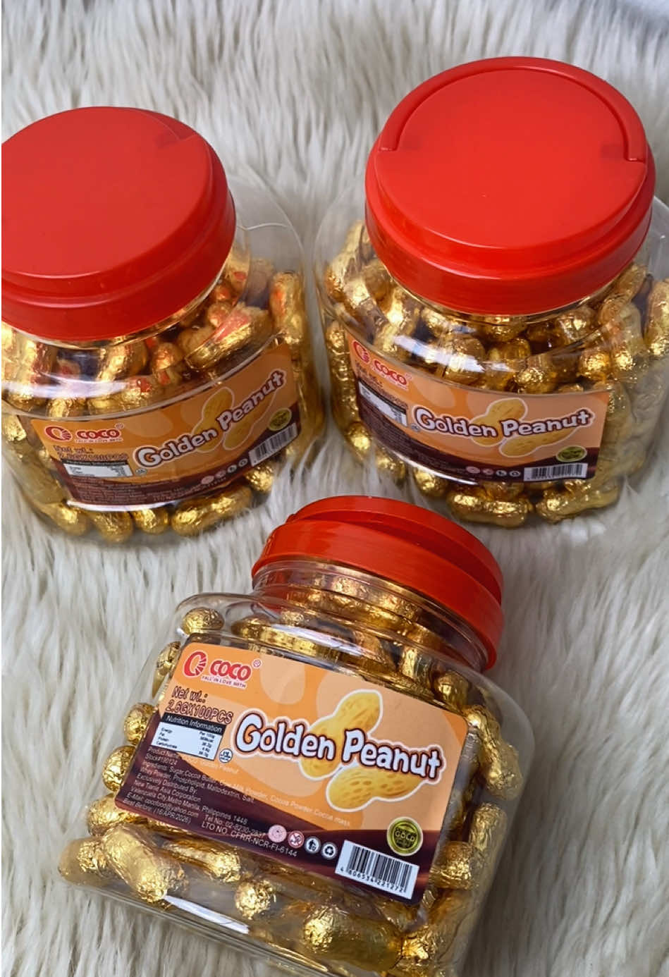 Coco Chocolate Golden Peanut Jar 100 PCS FOR ₱70 PESOS ONLY ! Perfect paninda ar lootbags #cocochocolategoldenpeanut #chocolatepeanut #goldenpeanut #chocolategolden #foryou #panindaideas #affordable #trending #viralvideo #cocofood 
