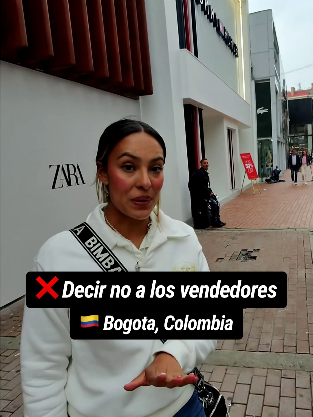 Decir no en la Zona T de Bogotá 🚫#tourista #viajero #travellife #colombia #bogota #vendedoresambulantes